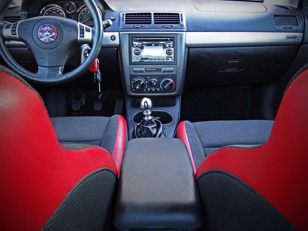 Name:  interiorasmaller.jpg
Views: 177
Size:  244.0 KB