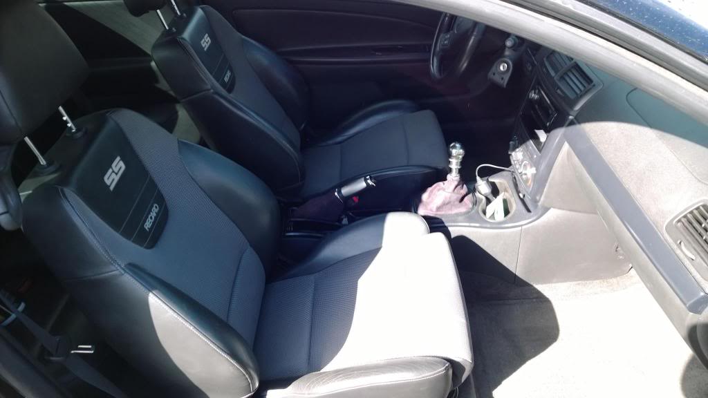 Name:  interior_zps8e539976.jpg
Views: 51
Size:  53.8 KB