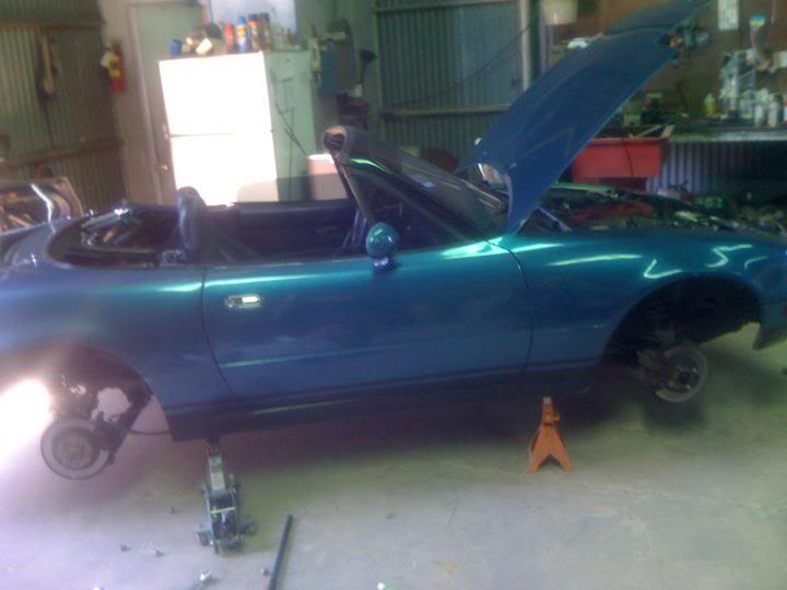 Name:  miata2-1.jpg
Views: 36
Size:  32.5 KB