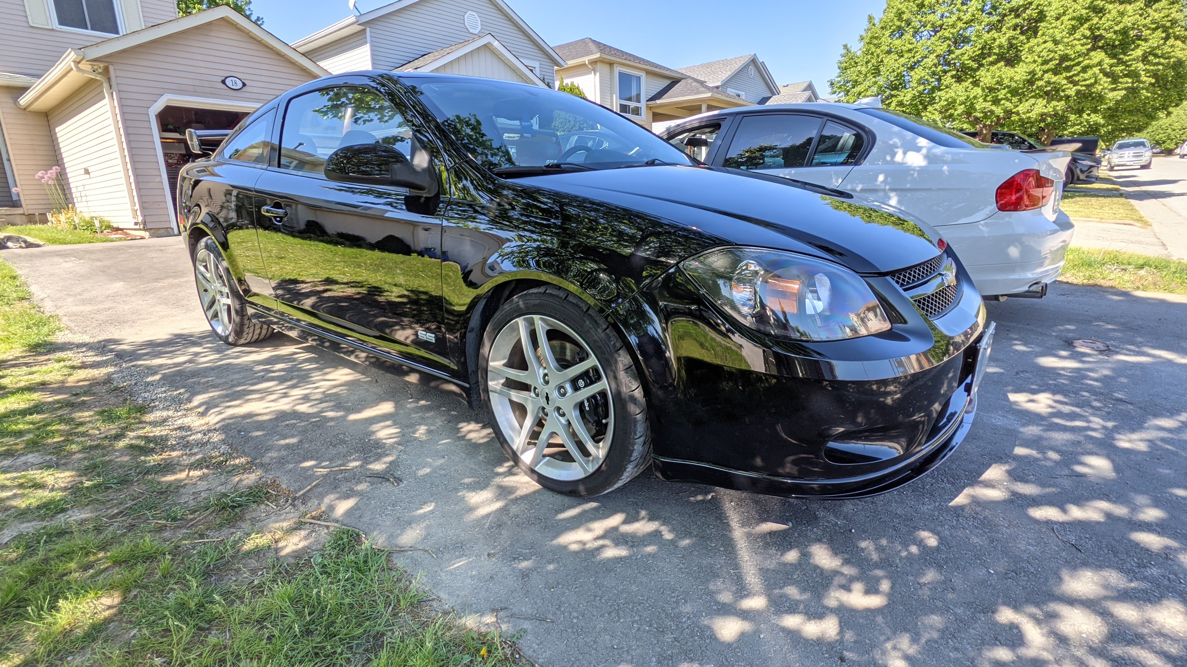 Name:  AloHyeS.jpg
Views: 128
Size:  2.10 MB