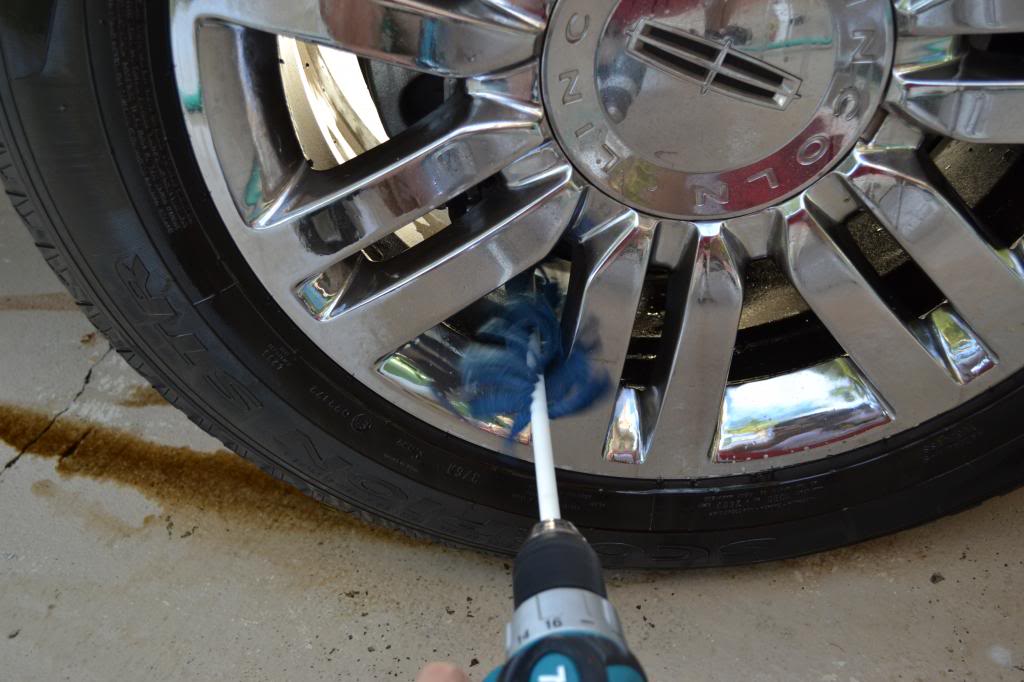 Name:  039-3_zpsb1e87536.jpg
Views: 20
Size:  84.8 KB